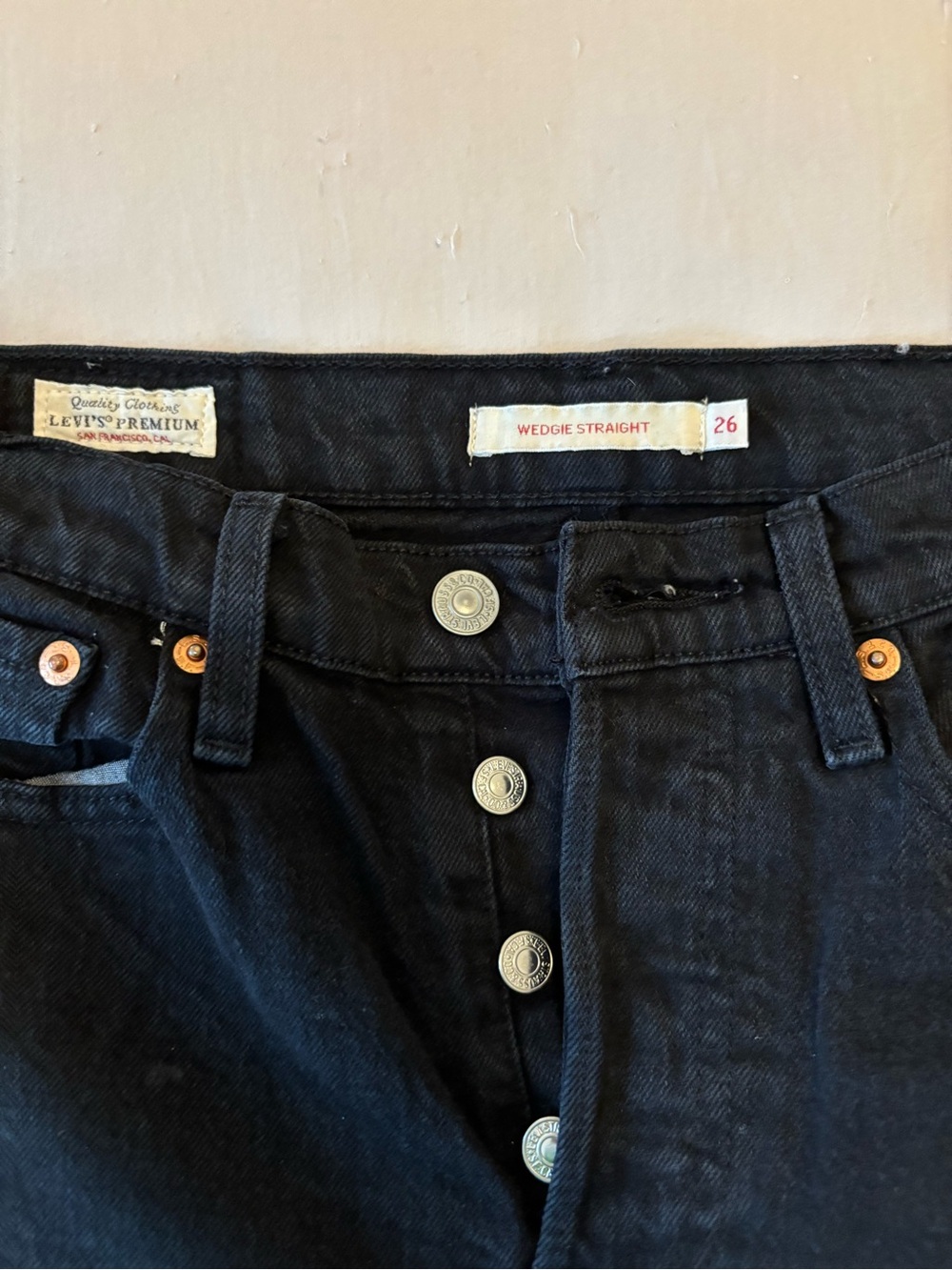 Levi's Premium Wedgie Straight Jeans - Black